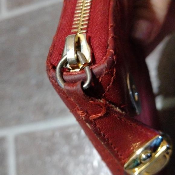 Marc Jacob red burgundy quilting pattern wallet - Picture 7 of 8